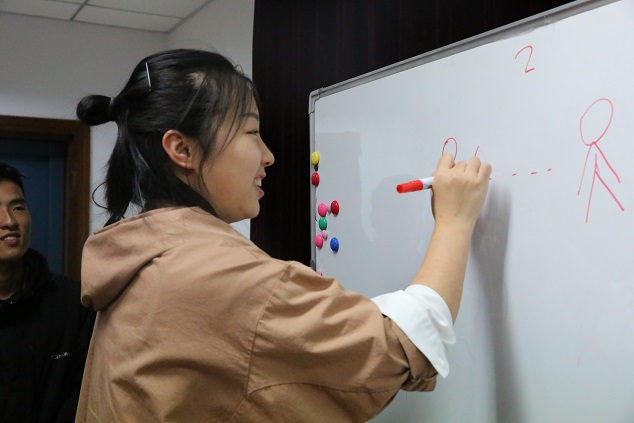 游戏互动.JPG